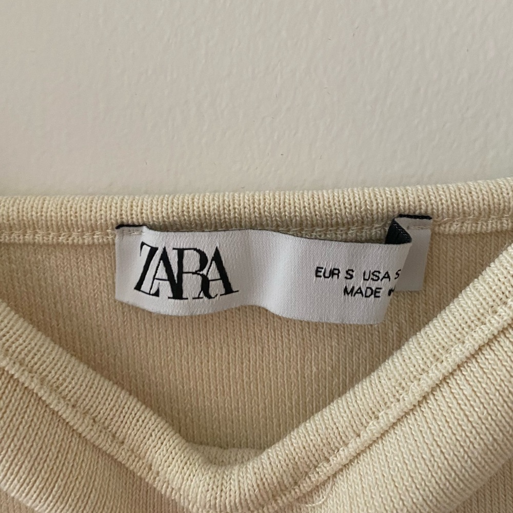 Zara corset style top in cream, size small - Picture 3 of 4